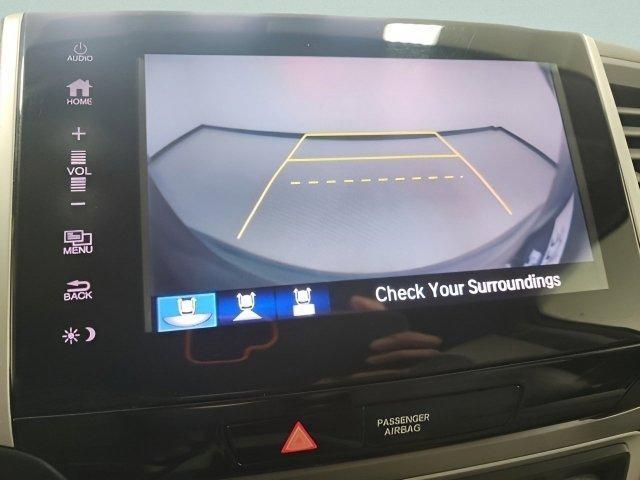 used 2018 Honda Pilot car, priced at $15,944