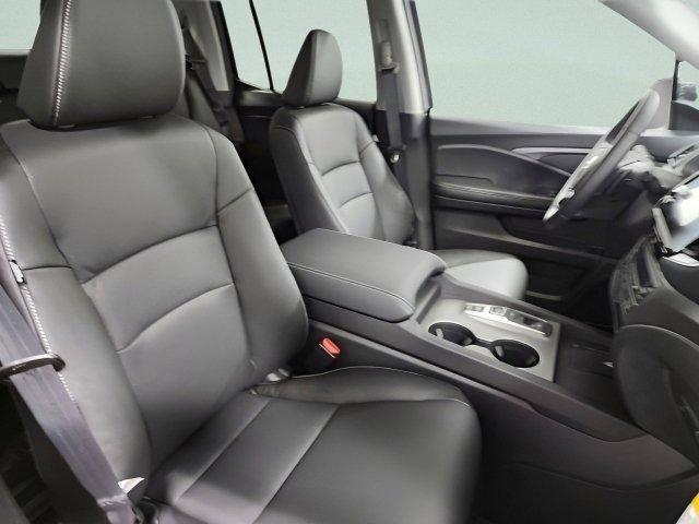 new 2025 Honda Ridgeline car, priced at $43,385