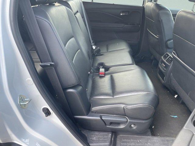used 2022 Honda Pilot car, priced at $29,553