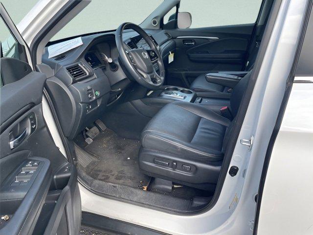 used 2022 Honda Pilot car, priced at $29,553