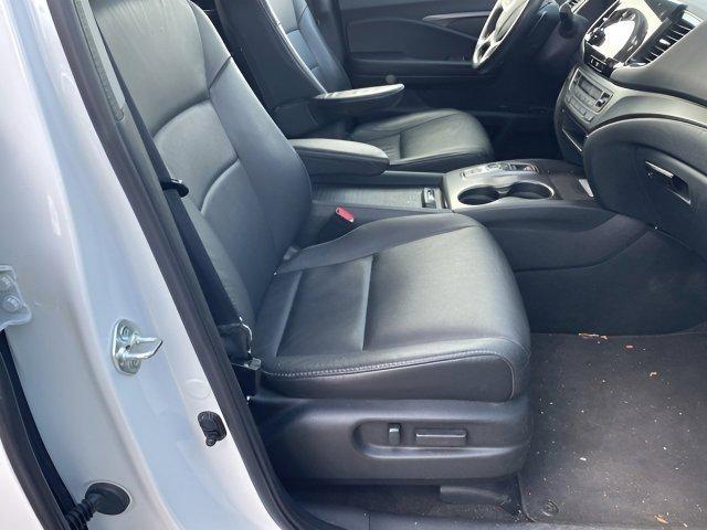 used 2022 Honda Pilot car, priced at $29,553