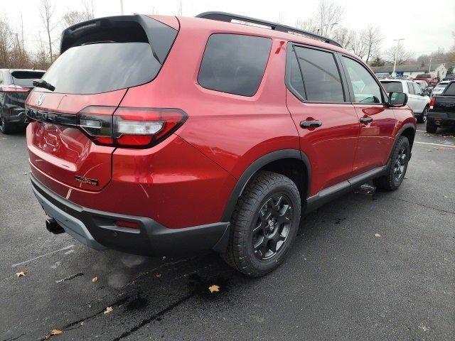 new 2025 Honda Pilot car, priced at $52,035