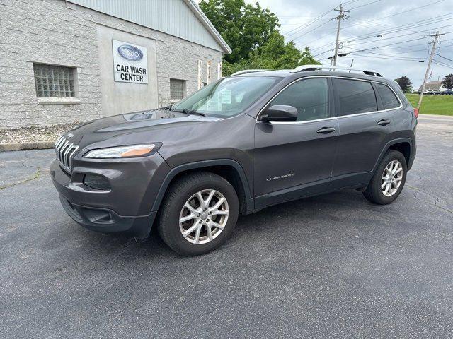 used 2018 Jeep Cherokee car, priced at $15,296