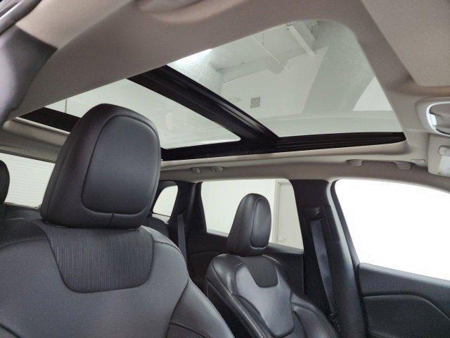used 2018 Jeep Cherokee car, priced at $15,296