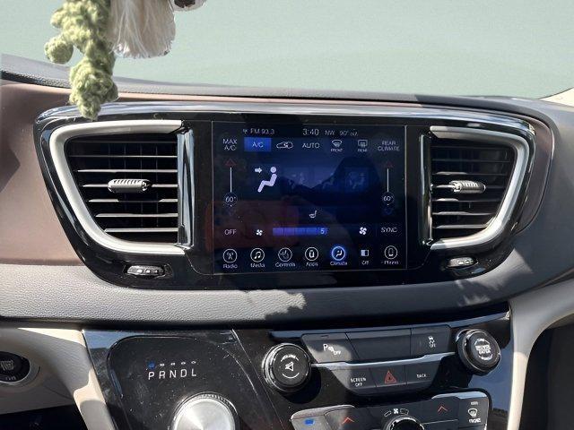 used 2017 Chrysler Pacifica car, priced at $15,989