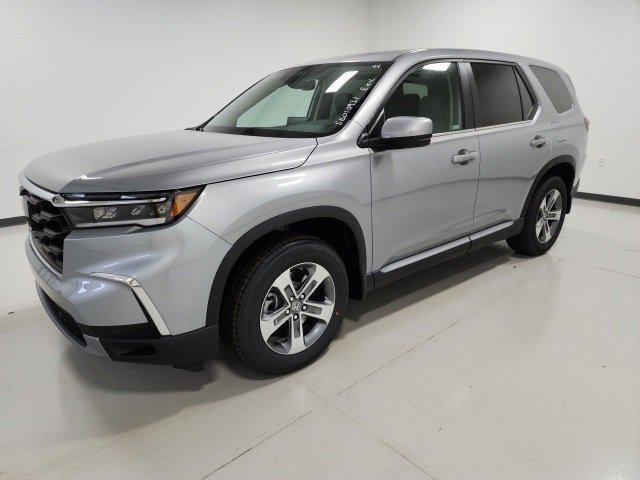 new 2025 Honda Pilot car, priced at $46,580