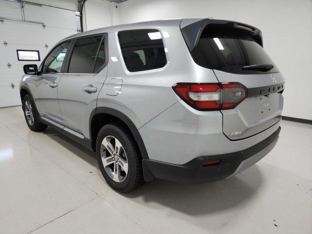 new 2025 Honda Pilot car, priced at $46,580