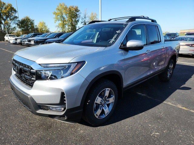 new 2025 Honda Ridgeline car, priced at $44,010