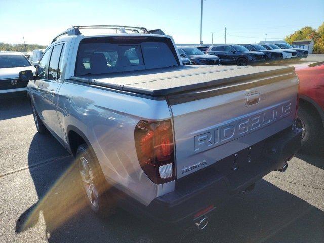 new 2025 Honda Ridgeline car, priced at $44,010