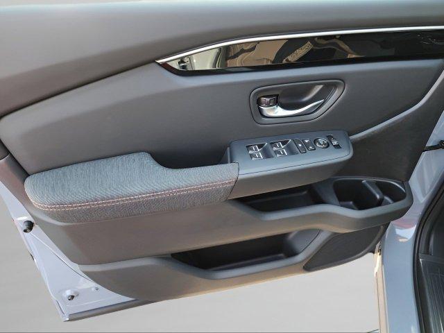 new 2025 Honda Pilot car, priced at $44,205