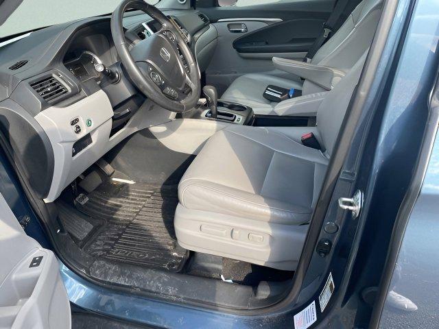 used 2017 Honda Pilot car, priced at $18,553