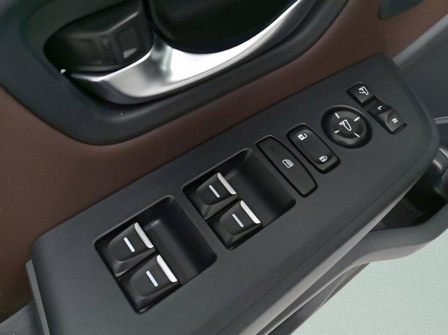 new 2025 Honda Pilot car, priced at $50,222