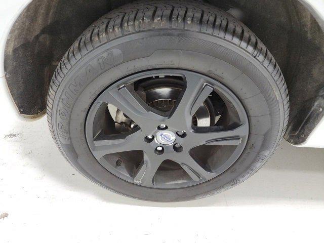 used 2014 Volvo XC60 car, priced at $12,699