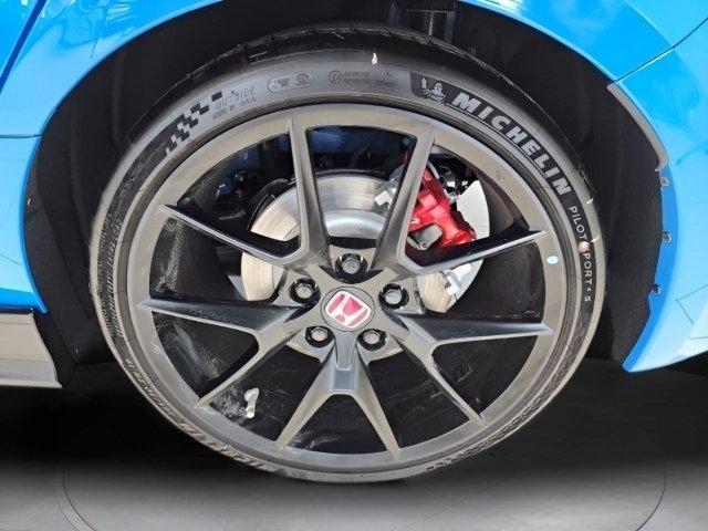 new 2025 Honda Civic Type R car