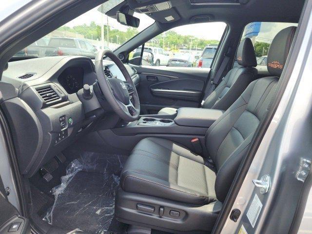 new 2025 Honda Ridgeline car, priced at $48,243
