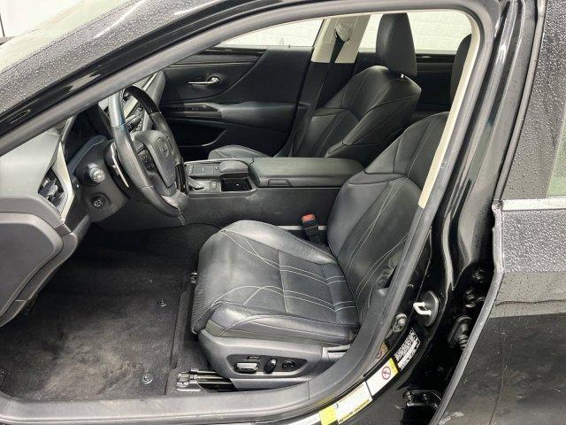 used 2019 Lexus ES 350 car, priced at $25,485