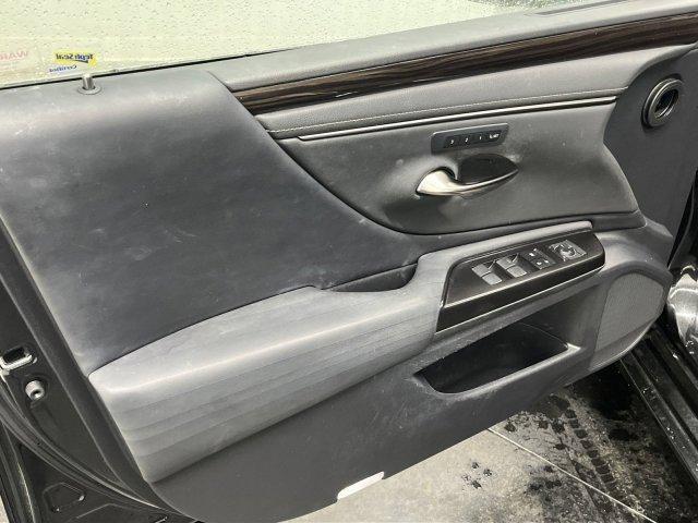 used 2019 Lexus ES 350 car, priced at $25,485