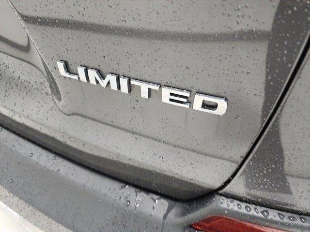 used 2019 Jeep Cherokee car, priced at $17,813