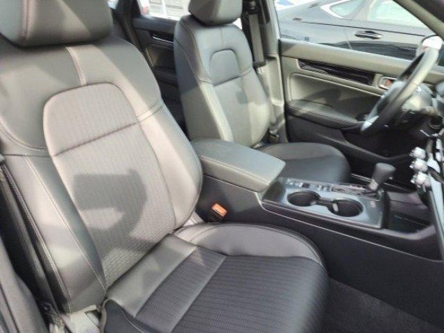 new 2025 Honda Civic Hybrid car