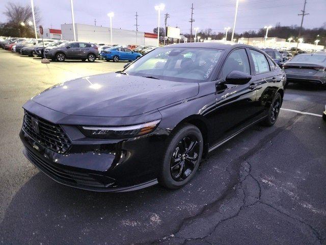 new 2025 Honda Accord car, priced at $31,339