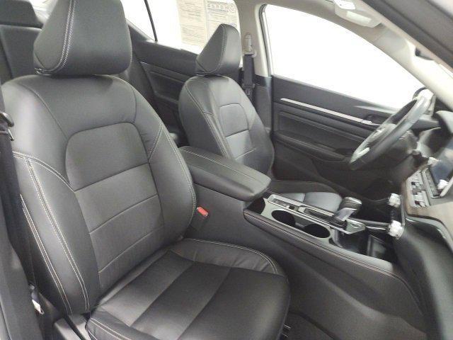 used 2022 Nissan Altima car, priced at $23,989