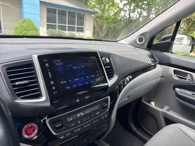 used 2018 Honda Pilot car, priced at $22,203