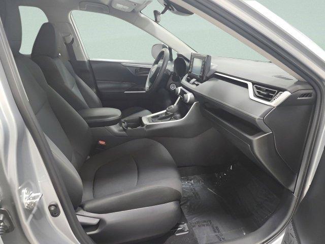 used 2020 Toyota RAV4 car, priced at $23,918