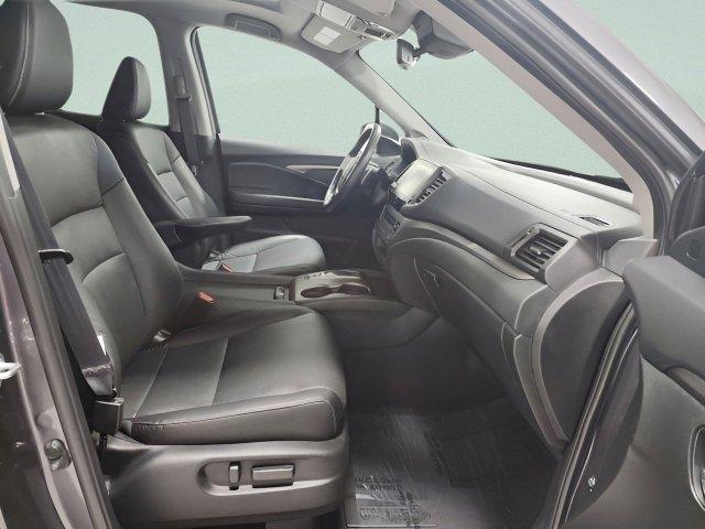used 2023 Honda Ridgeline car, priced at $32,500
