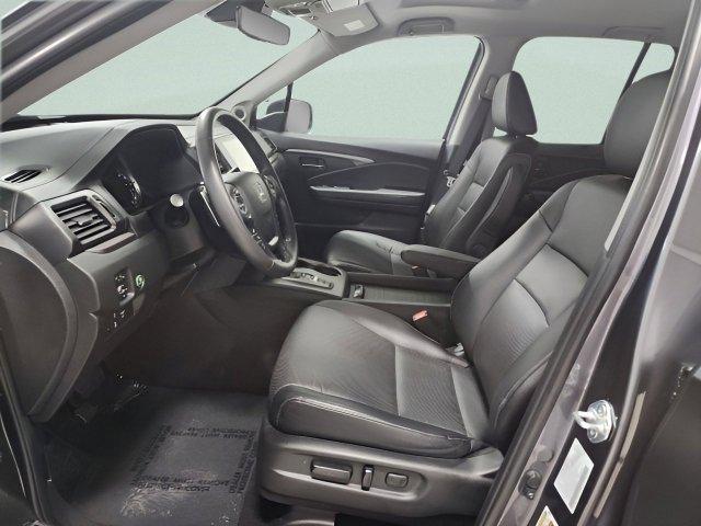 used 2023 Honda Ridgeline car, priced at $32,500