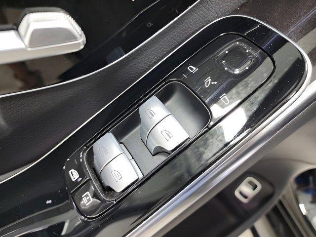 used 2022 Mercedes-Benz S-Class car, priced at $56,999