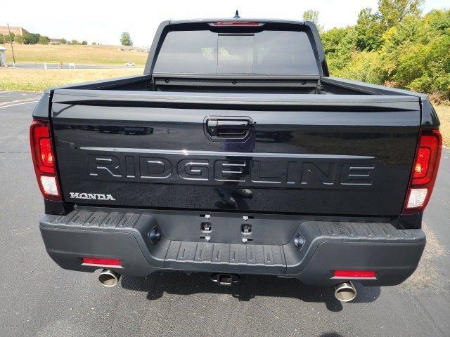 new 2025 Honda Ridgeline car, priced at $41,710