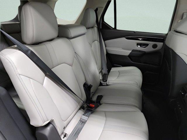 new 2025 Honda Pilot car, priced at $48,318