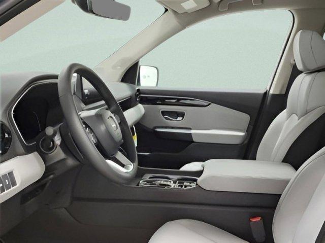 new 2025 Honda Pilot car, priced at $48,318