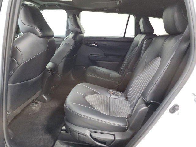 used 2023 Toyota Highlander car, priced at $39,284