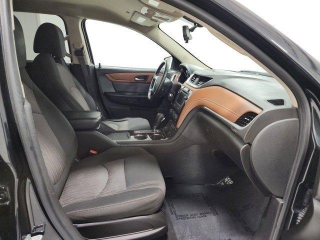 used 2015 Chevrolet Traverse car, priced at $9,810