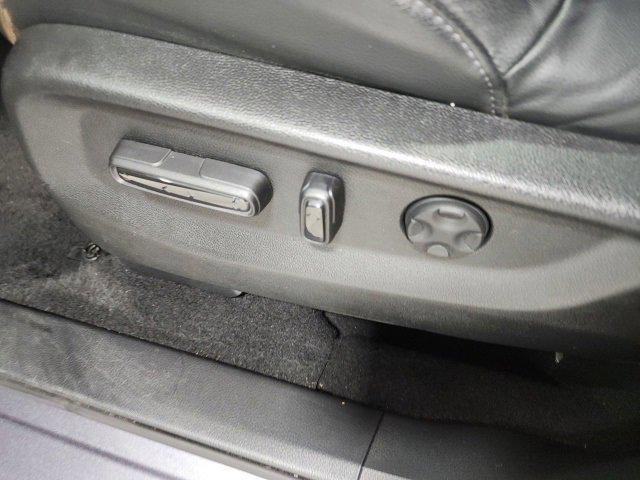 used 2022 Honda CR-V car, priced at $27,818