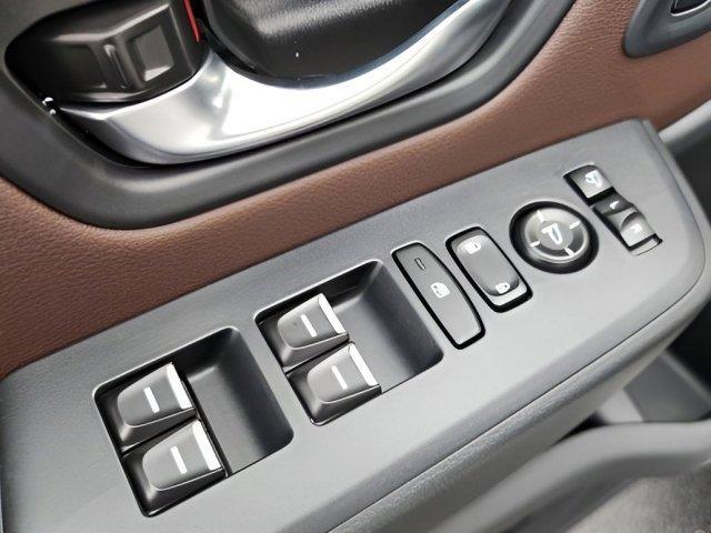 new 2025 Honda Pilot car, priced at $55,260