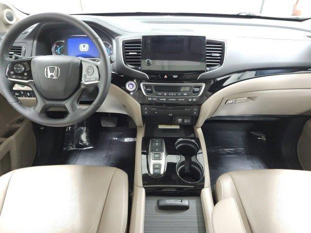 used 2022 Honda Pilot car, priced at $36,989