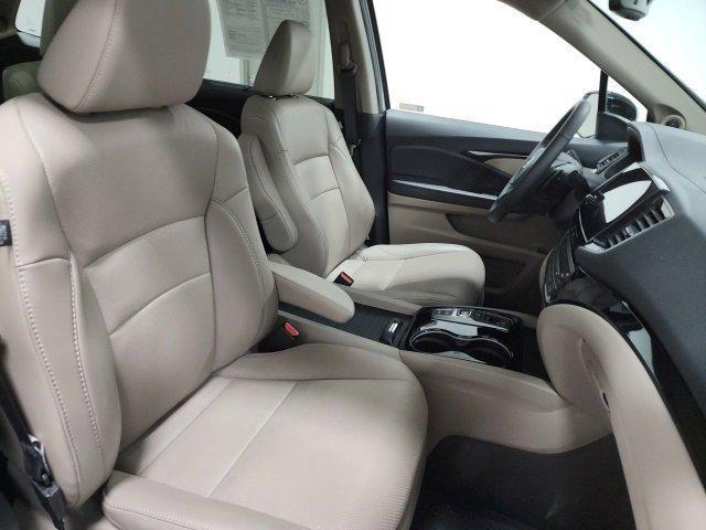 used 2022 Honda Pilot car, priced at $36,989