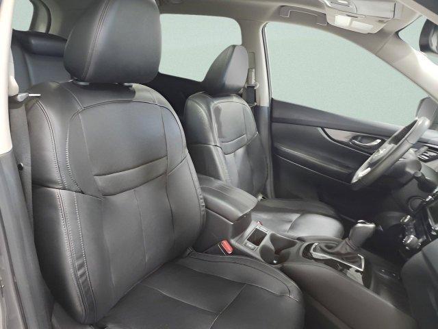 used 2020 Nissan Rogue car, priced at $19,898