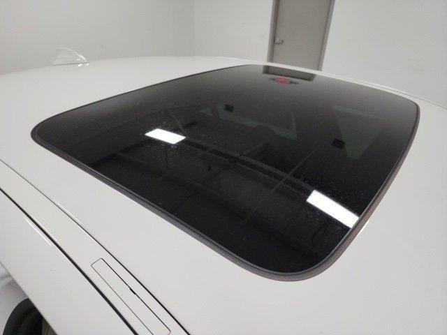 used 2021 BMW 530 car, priced at $26,989