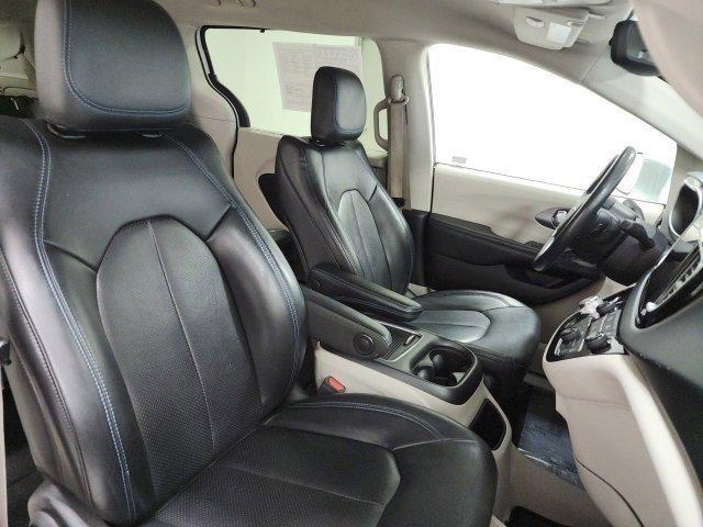 used 2021 Chrysler Pacifica car, priced at $20,380