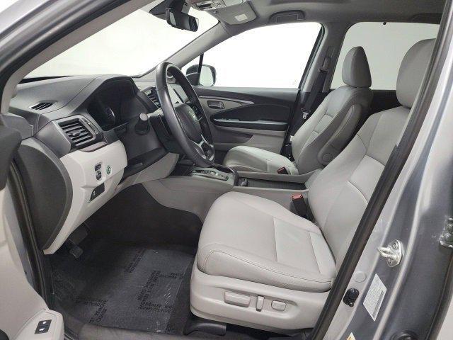 used 2022 Honda Pilot car, priced at $33,800