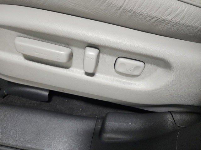 used 2022 Honda Pilot car, priced at $33,800