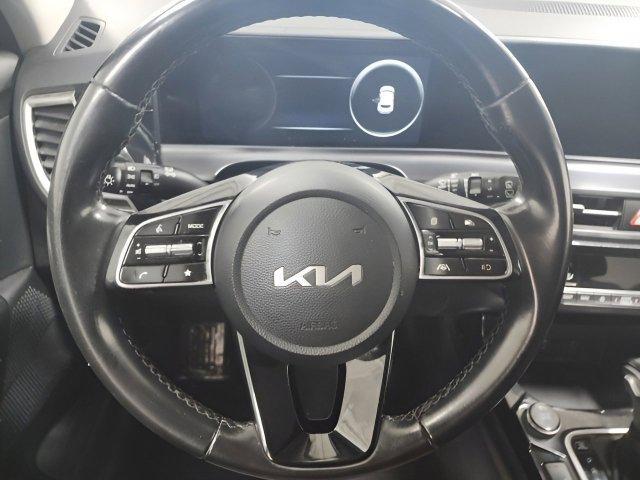 used 2024 Kia Seltos car, priced at $14,900