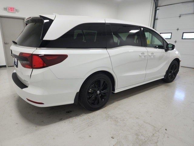 used 2024 Honda Odyssey car, priced at $40,998