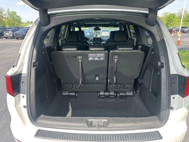 used 2024 Honda Odyssey car, priced at $41,989
