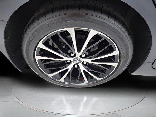used 2018 Toyota Camry car, priced at $14,989