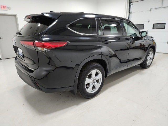 used 2020 Toyota Highlander car, priced at $26,947