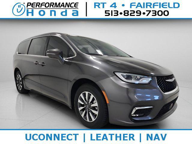 used 2022 Chrysler Pacifica Hybrid car, priced at $18,998